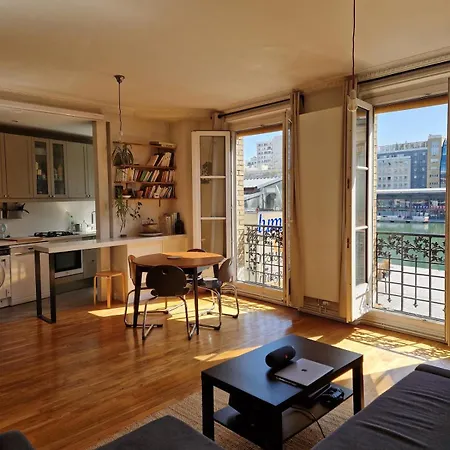 Bright - Canal View Appartamento Parigi